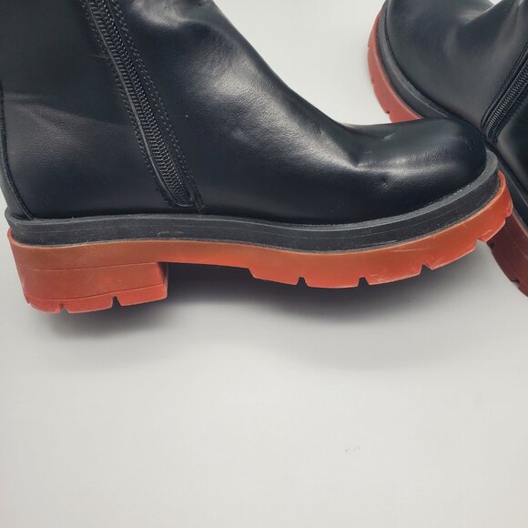 Forever 21 Women’s Black Chunky Platform Boots Size 7 | Faux Leather Zip Closure - Picture 7 of 9